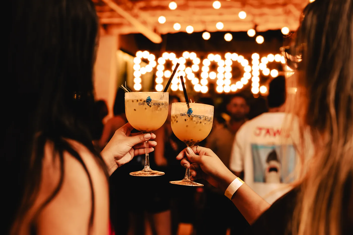 Paradise 10 Anos